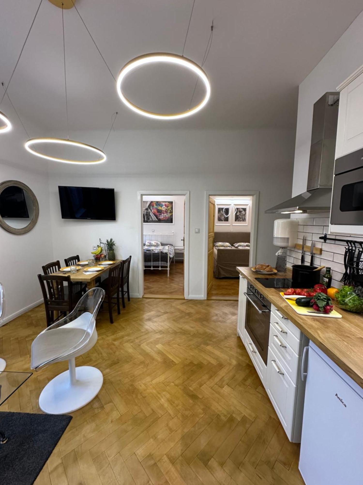 Karlin Oasis 2-Bedroom Apartment Prag Eksteriør billede
